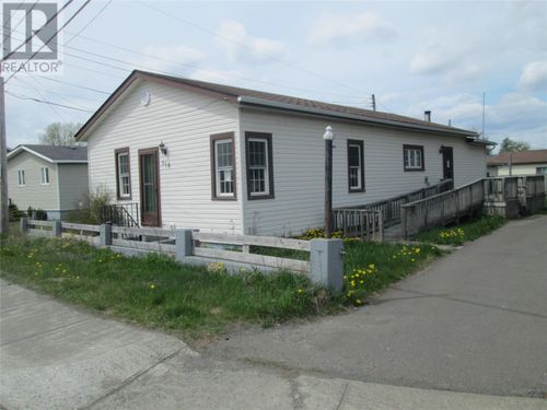 180 Main St, Grand Falls-Windsor, NL, A2B1A2 | Card Image