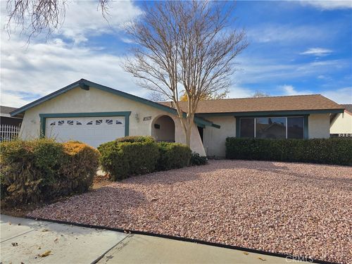 37829 27th St E, Palmdale, CA, 93550 | Card Image