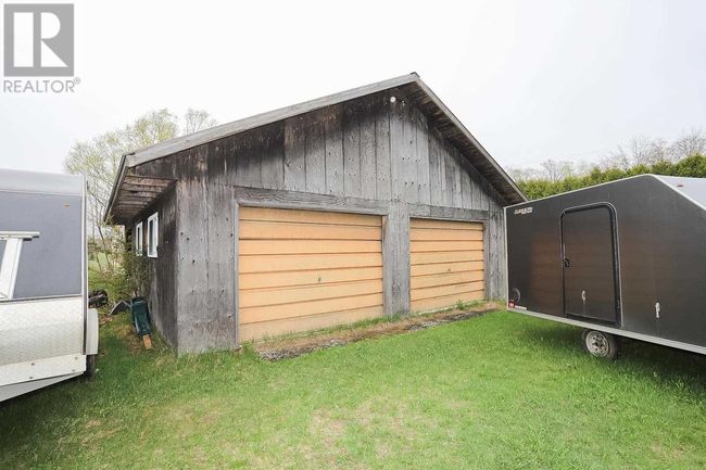 2277 D Line, Home with 2 bedrooms, 1 bathrooms and null parking in Richards Landing ON | Image 10