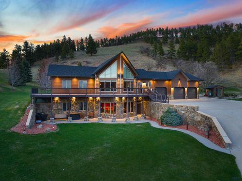 2220 Chevelle Cir, Sturgis, SD, 57785-2581 | Card Image