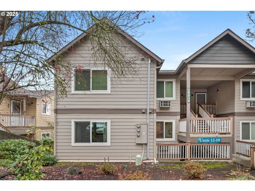 15-20030 Marigold Ct, West Linn, OR, 97068-2311 | Card Image