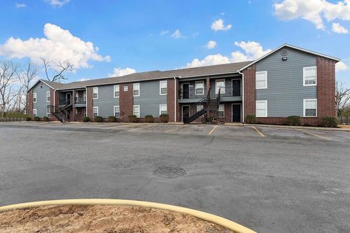 b-804 E Post Rd, Rogers, AR, 72758-8434 | Card Image