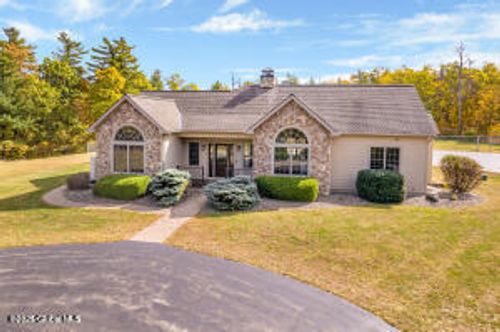 138 Lydon Ln, Hannacroix, NY, 12087-2509 | Card Image
