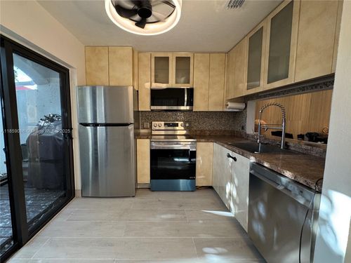 3-20940 Bay Ct, Aventura, FL, 33180-3868 | Card Image