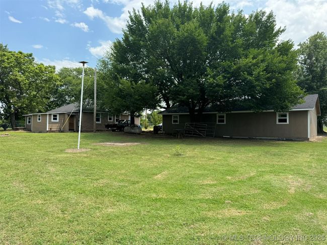 13891 W Us Highway 270, House other with 3 bedrooms, 2 bathrooms and null parking in McAlester OK | Image 16