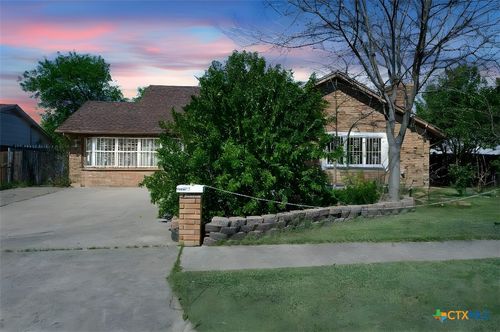 1823 Cedarview Dr, Killeen, TX, 76543-8928 | Card Image