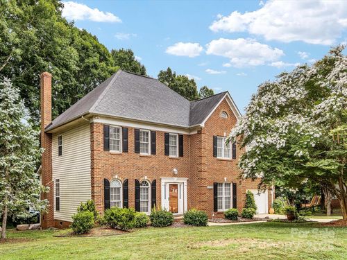 15139 Wiltshire Manor Drive, Charlotte, NC, 28278 | Card Image