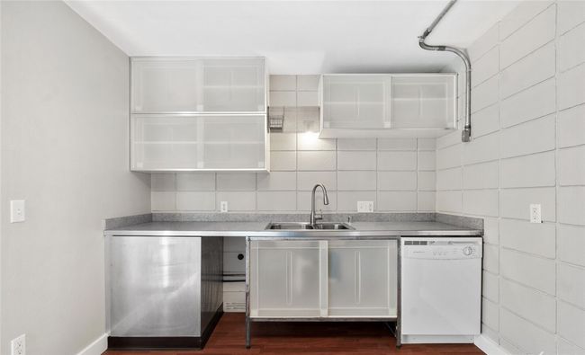 12 S Hill Ave, Condo with 2 bedrooms, 1 bathrooms and null parking in Fayetteville AR | Image 12