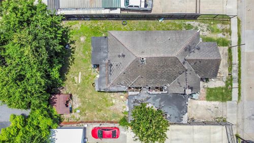 2020 Elysian St, Houston, TX, 77026-6706 | Card Image