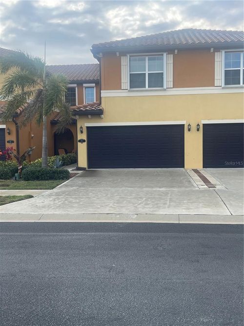 93 Montecito Dr, Satellite Beach, FL, 32937-5704 | Card Image