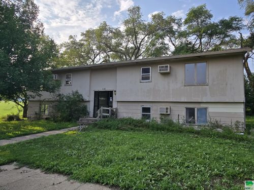 100 Grant Ave, Volin, SD, 57072-2010 | Card Image
