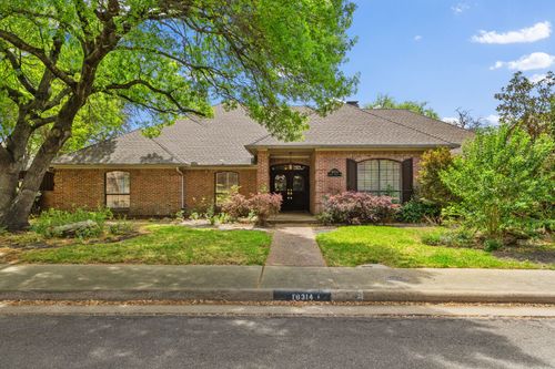 16314 Sunset Valley Dr, Dallas, TX, 75248-2834 | Card Image