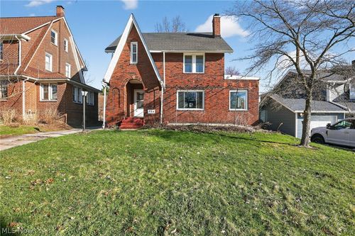 244 Outlook Ave, Youngstown, OH, 44504-1847 | Card Image