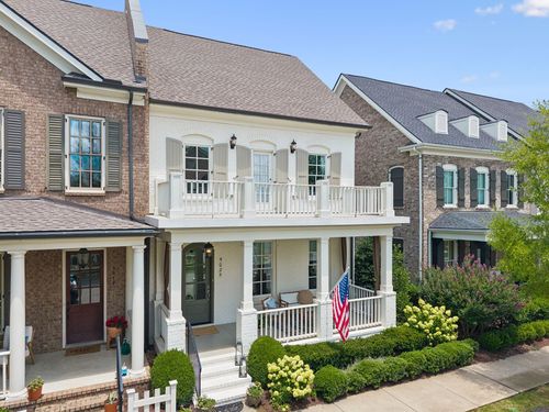 5025 Donovan St, Franklin, TN, 37064-1558 | Card Image