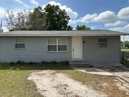 5237 1st St, ZEPHYRHILLS, FL, 33542-5404 | Card Image