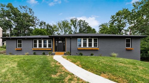 1222 Edward Ln, Zanesville, OH, 43701-2816 | Card Image