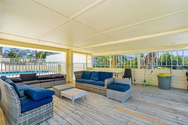 APT-10 - 109 Bayshore Rd, Condo with 2 bedrooms, 2 bathrooms and null parking in Nokomis FL | Image 40