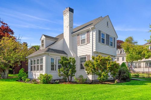 67 Lynn Shore Dr, Lynn, MA, 01902-4903 | Card Image