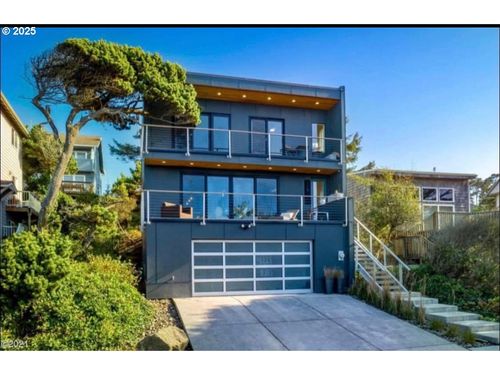 3910 Lincoln Ave, Depoe Bay, OR, 97341-9802 | Card Image
