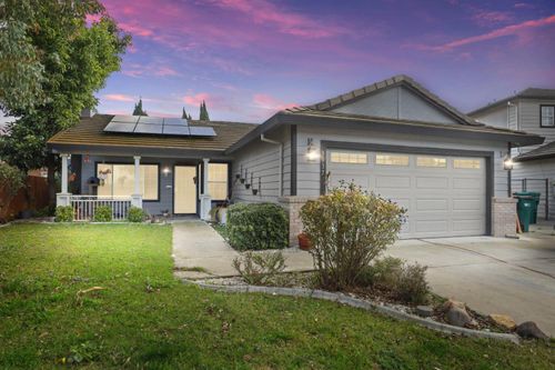 9037 Warm Springs Cir, Stockton, CA, 95210-4497 | Card Image