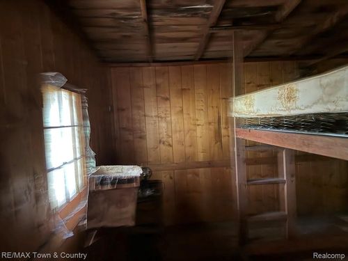 207 Mary Jo Rd, Harrison, MI, 48625-9274 | Card Image