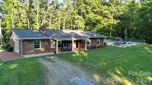 552 Coxes Creek Church Road, Marion, NC, 28752 | Card Image
