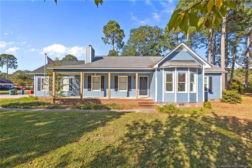 5904 Genesis Ct, Hope Mills, NC, 28348-2185 | Card Image