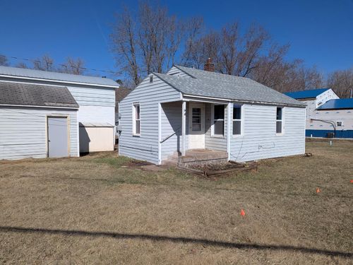 604 Industrial Rd, Moose Lake, MN, 55767-9789 | Card Image