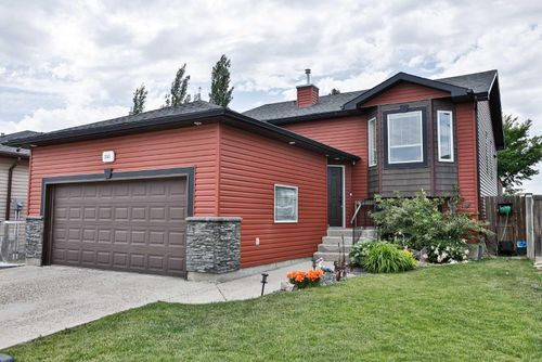 243 Squamish Court W, Lethbridge, AB, T1K7Y9 | Card Image