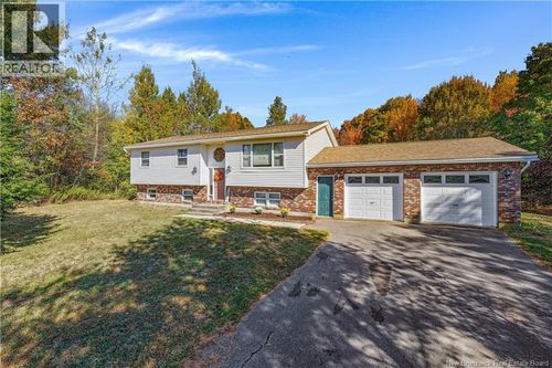2 Anita Dr, Rothesay, NB, E2S1A8 | Card Image