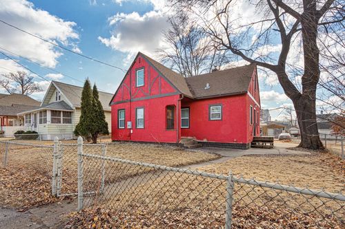 236 7th St Nw, Rochester, MN, 55901-6815 | Card Image