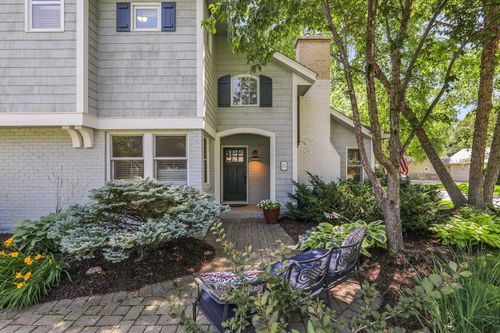 15 Maple Hill Rd, Hopkins, MN, 55343-8527 | Card Image