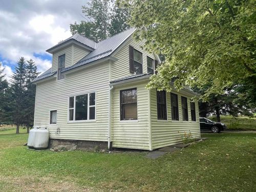 58 Seventh St, Trenton, NS, B0K1X0 | Card Image