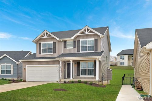 360 Winding Bluffs Ct, Fenton, MO, 63026-5500 | Card Image