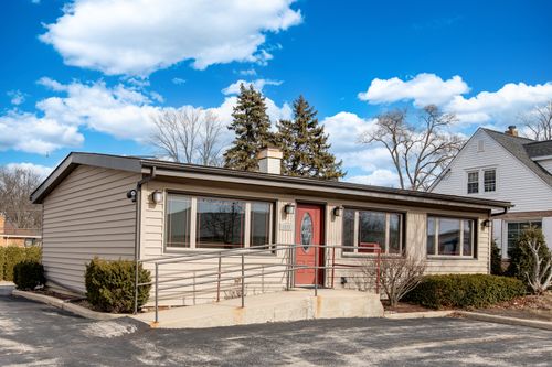 1825 E Roosevelt Rd, Wheaton, IL, 60187-6973 | Card Image