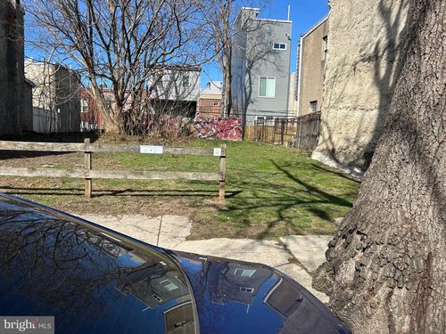 2607 Reed St, Philadelphia, PA, 19146-3803 | Card Image