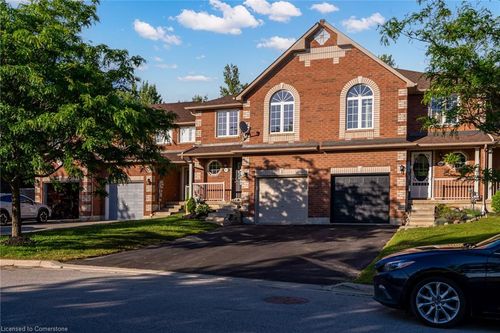 2071 Osbond Rd, Innisfil, ON, L9S0B6 | Card Image