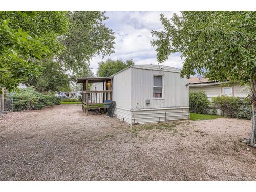 527 Willow Pl, Lochbuie, CO, 80603-6424 | Card Image