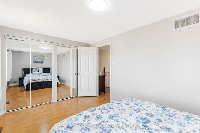 104 Sandmere Ave, House attached with 4 bedrooms, 3 bathrooms and 3 parking in Brampton ON | Image 31