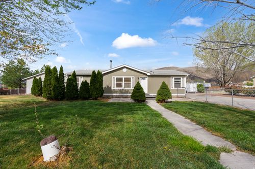 115 N 350 E, Elsinore, UT, 84724-7713 | Card Image