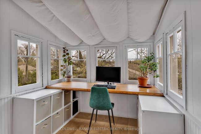 272 Bennet St, House other with 3 bedrooms, 2 bathrooms and 4 parking in Peterborough ON | Image 29