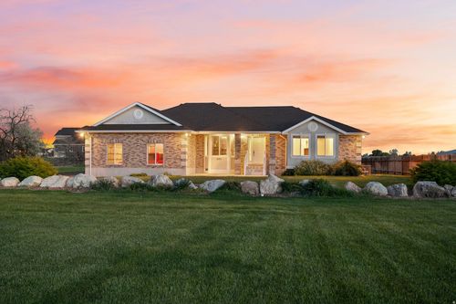 4115 W 2200 S, Taylor, UT, 84401-9709 | Card Image