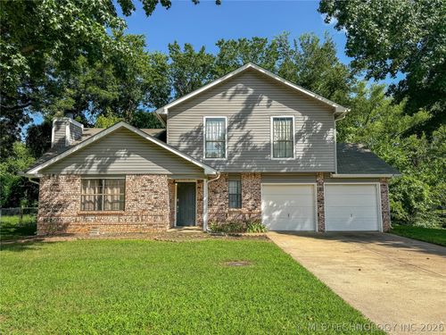 5405 S Lions Avenue, Broken Arrow, OK, 74011 | Card Image