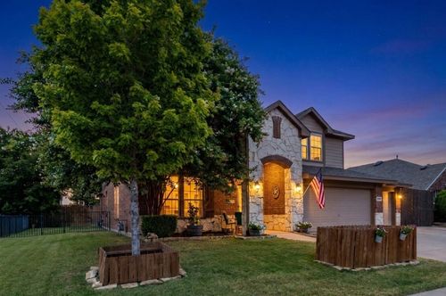15647 Gatehouse Dr, Roanoke, TX, 76262-6379 | Card Image