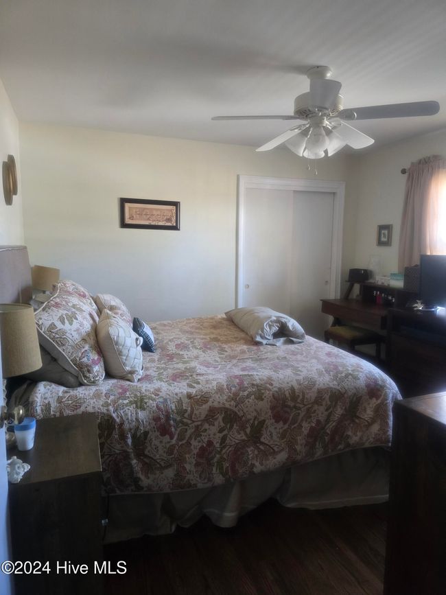 1003 S Main St, House other with 3 bedrooms, 3 bathrooms and 4 parking in Bladenboro NC | Image 19