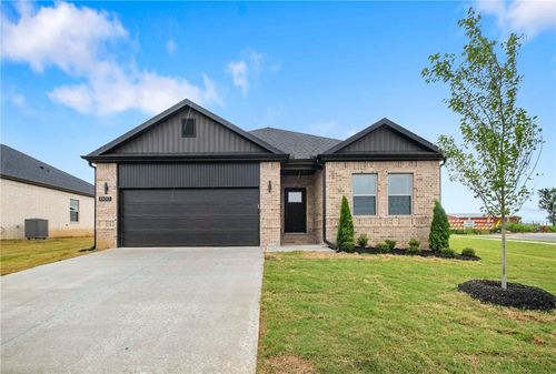 1300 Nw 15th Street, Highfill, AR, 72734 | Card Image