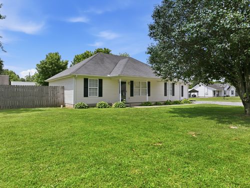 119 Trailside Dr, Murfreesboro, TN, 37130-8822 | Card Image