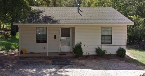 140 Sims St, Crockett, TX, 75835-5324 | Card Image