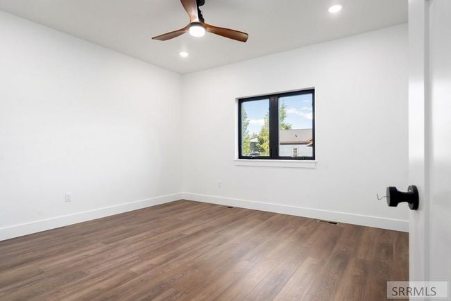 823 Booshway St, Condo with 5 bedrooms, 3 bathrooms and 2 parking in Driggs ID | Image 13