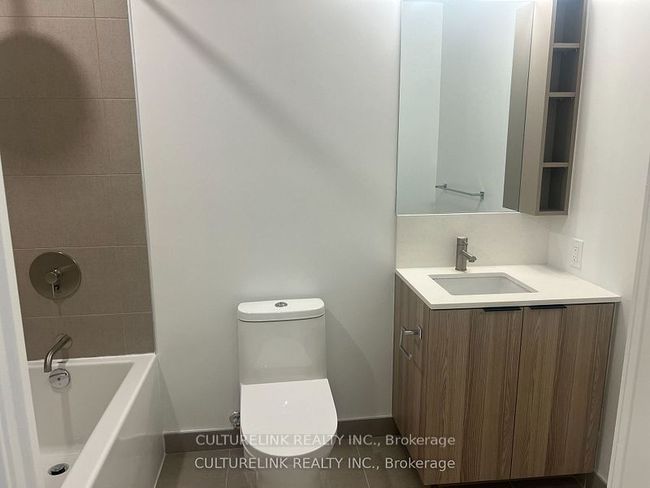 3808 - 55 Mercer St, Condo with 1 bedrooms, 1 bathrooms and null parking in Toronto ON | Image 8